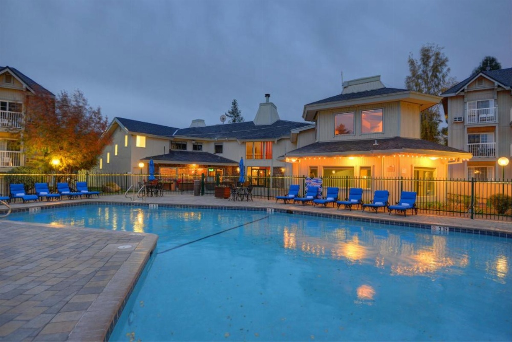 The Beach Retreat & Lodge at Tahoe Image 34